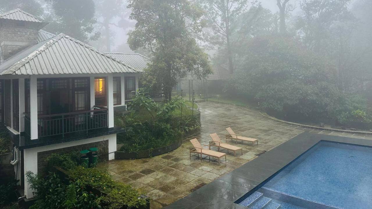 best resorts in Munnar with private pool