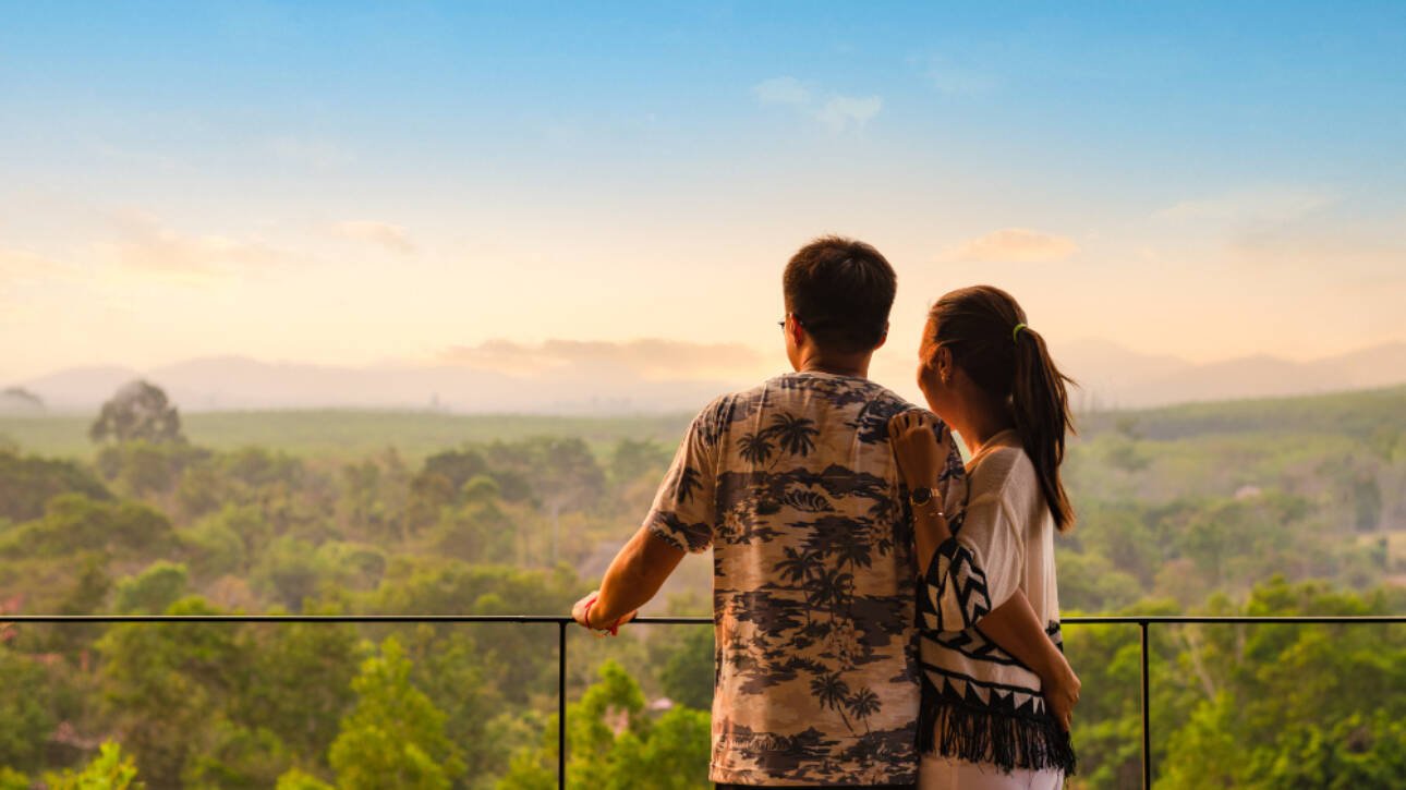 best honeymoon resorts in munnar private pool
