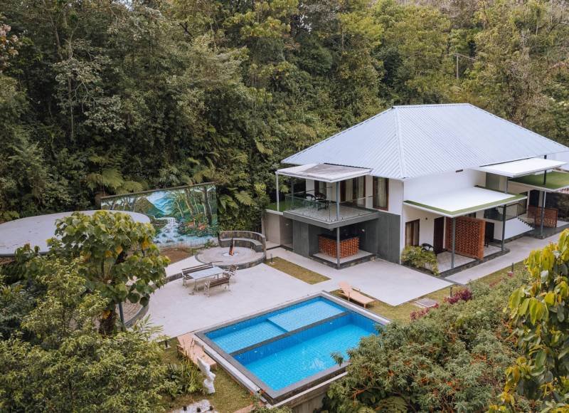 ELIXIRWOODS best resorts in Munnar with private pool